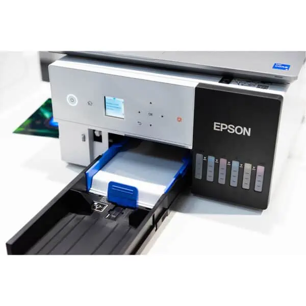 Epson SureLab SL D500 Papierzufuhr 1200x1200